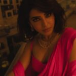 Samantha Instagram - My mad little artist @rohit_bhatkar Part time hair magician.. Full time photographer @momenteroo 😁