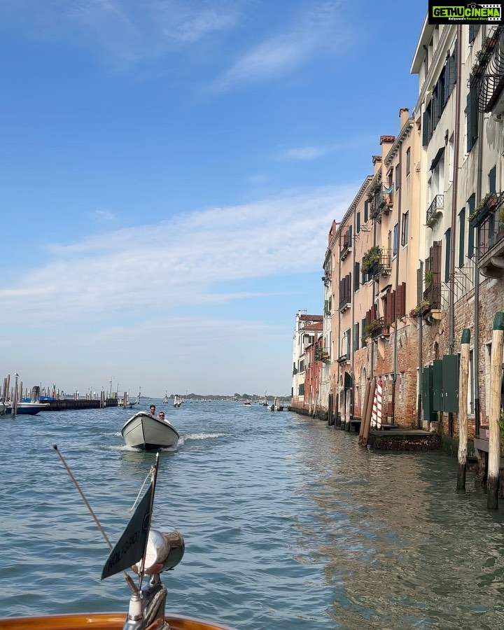 Samantha Instagram - Like a dream🤍 Venice, Italy