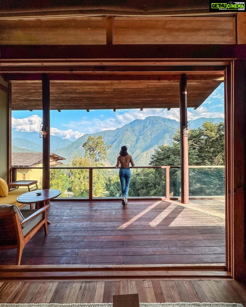 Samantha Instagram - When you leave a beautiful place, you carry it with you wherever you go. @sixsensesbhutan Bhutan