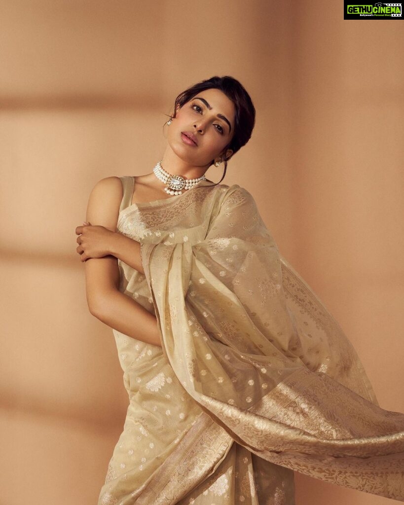 Samantha Instagram - Introducing: Celebration Edit - 2023 Look and feel divine in this Regal Odyssey Ivory Saree with delicate Zari embroidery, this piece celebrates the beautiful and fierce goddess within every woman. #CelebrateInSaaki #saaki #RegalOdyssey #saakiwomen #newcollection
