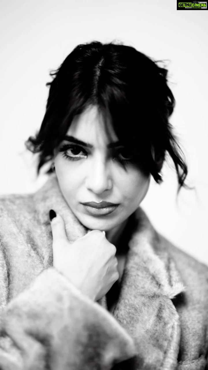 Samantha Instagram - With over 30 million Instagram followers, Samantha (@samantharuthprabhuoffl) reflects on her relationship with social media and staying authentic in the public eye. Despite facing trolling, she feels fortunate to have followers who appreciate her true self. “It isn’t easy, but I think I’ve hit a sweet spot in my relationship with social media. It’s enormously fulfilling for me to be my true self, show weaknesses, strengths, and all of the in-between. Of course, ask me again in another week when something I have said or posted incorrectly explodes and I become the target for another trolling fest and I might have changed my mind, but as of now it’s sort of a sweet spot.” Editor: Rasna Bhasin (@rasnabhasin) Digital Editor and Interview: Sonal Ved (@sonalved) Creative Video Director: Pranav Goswamy (@pranavgoswamy) Videographer: Aalish Nathani (@aalishnathani) Photographer: Sushant Chhabria (@sushantchhabria) Stylist: Divyak Dsouza (@divyakdsouza) Editorial Coordinator: Shalini Kanojia (@shalinikanojia) Hair Artist: Daksh Nidhi (@daksh_hairguru) Makeup Artist: Avni Rambhia(@avnirambhia) Styling Assistant: Kriti Baid (@baidkriti) Look 1: Samantha is wearing Leather Accent denim mini dress, Louis Vuitton (@louisvuitton) Look 2: Sleeveless Bodysuit with Tulle neckline from the Fall Winter 2023 Collection, LV iconic bracelet, all Louis Vuitton (@louisvuitton) Look 3: Masculine Blazer and Straight Leather Pants from the Fall Winter 2023 Collection, Petite Malle bag and Blooming earrings, all Louis Vuitton (@louisvuitton) Look 4: Round shoulder tube dress from the Fall Winter 2023 Collection, Louis Vuitton (@louisvuitton) Look 5: Bubble Damier Trucker Jacket, Flocked monogram denim mini skirt, My LV chain necklace, all Louis Vuitton (@louisvuitton) #BAZAARINDIA #BAZAARCOVER #covershoot #LouisVuitton