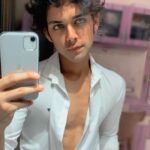 Samarth Jurel Instagram - Know your worth. Then add tax.” #samarthjurel #catchmeifyoucan