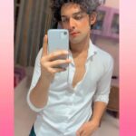 Samarth Jurel Instagram - Know your worth. Then add tax.” #samarthjurel #catchmeifyoucan