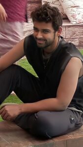 Samarth Jurel Instagram - Dance like no one is watching… especially if you’re in the Big boss house and you know that everyone is watching 😂🕺

@colorstv @officialjiocinema @endemolshineind 

#SamarthJurel #TeamSamarth #Dance #Meme #BB17 #BiggBoss17