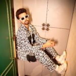 Samarth Jurel Instagram - Photographer - @arindamsikdar Hair and Makeup - @celebsmakeupbysejal Stylist - @krishi1606 Location - @badmaash.mumbai Repped By - @oceanmediapr
