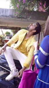 Samarth Jurel Instagram - Howwww the hellll did you knowww that !!!! 😂😂😂

#maitree #harshpandit #maihar