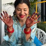 Sambhavna Seth Instagram – Happy karwa chauth mere Doston❤️
Humaari Haalat kharaab hai
Aur Aapki???