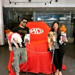 Sambhavna Seth Instagram - Big Family Bigger Car Thank you so much @mgmotorin for the Amazing Delivery ❤️