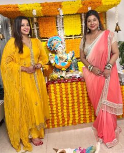 Sambhavna Seth Instagram - Ganpati Bappa Morya 🙏…