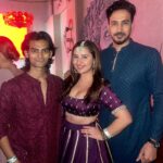Sanaya Pithawalla Instagram - Sufi Diwali night @epitome.mumbai ✨🪔 Thank you guys for coming , and hope you all had a great time 🤗 Love you all ♥️ Wearing @yeh_lehenga_nahi_mehenga Thanks @pooja_gemawat for organising this beautiful diwali eve for me and my friends 🫶🏻