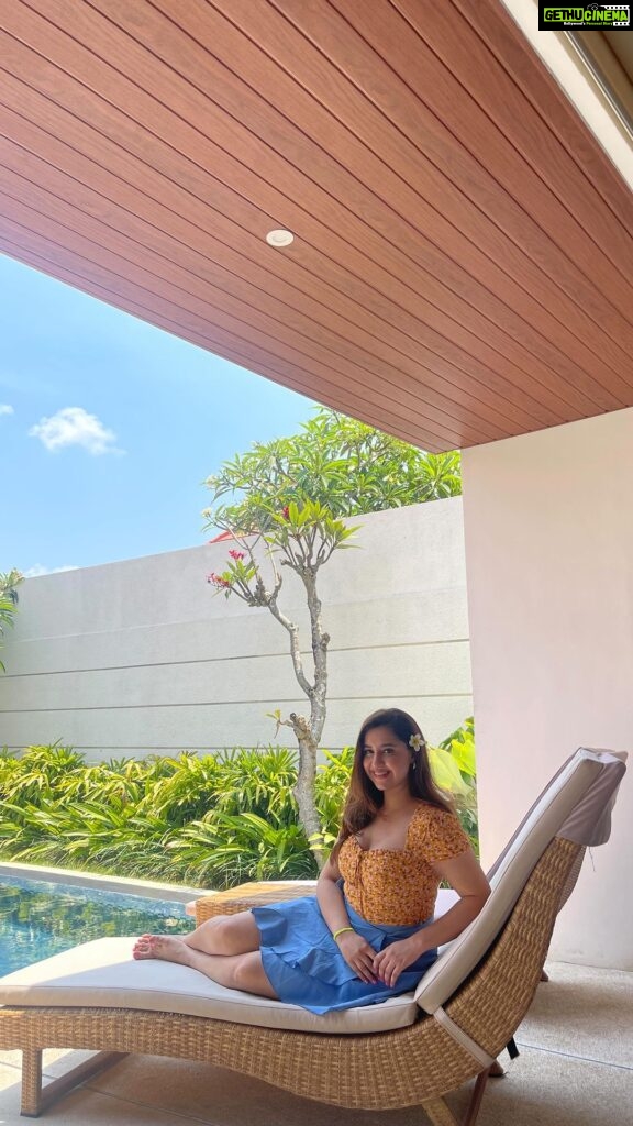 Sanaya Pithawalla Instagram - This villa is definitely made in heaven because it’s so damn beautiful ♥️ Thanks for hosting us @nagisa_bali_group @villafenosaseminyak @nagisabalivillas Bali, Indonesia