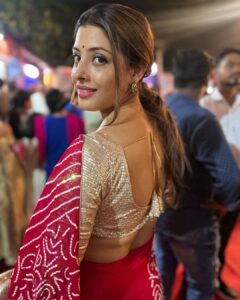 Sanchita Banerjee Instagram - My look for Ashtami evening ❤️🧿😇🤗😘
Thanks Vidya for designing this beautiful saree @vidyamourya096 

#festival #durgapuja #positivity #love #smile #instagood #fun #beautiful #instadaily #ootd #cute #actorslife #sanchitabanerjee #picoftheday #mumbai #indiandresses #beauty