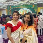 Sanchita Banerjee Instagram – Thank you so much for making our darshan so special..we had a great time @daskalpana59 
❤️😇🙏🏻🤗
@ruhaansaapru 

#darshan #durgapuja #happy #smile #instagram #ootd #picoftheday #instalike #love #positivity #blessed