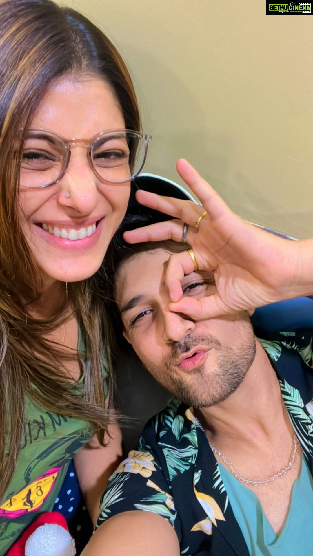 Sanchita Banerjee Instagram - When your partner is least interested🤣😝🧿😂💃 @ruhaansaapru #fun #bestie #instagood #reelsinstagram #funnyreels #trending #instagram #cute #blessed #positivity #instadaily #beauty #friendship #bestfriends #smile #masti #trendingreels