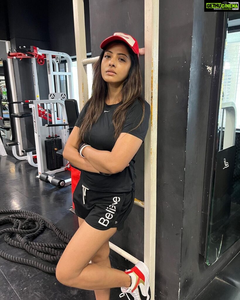 Sanchita Banerjee Instagram - Getting back to the gym after long break 💪🏻🏋🏻‍♀️ #gymmotivation #gymlife #workout #ootd #picoftheday #instagood #blessed #positivity #happy #instadaily #instagram #actorslife #smile