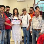 Sanchita Banerjee Instagram - Every frame tells a story; My new film, “Bade Ghar Ki Bahu” an entertainment package 😇 So let the journey begin! 🌸 GANPATI BAPPA MORYA 🌸 @captainvideoofficial @captain_bhojpuri @sawankumar.prajapati.549 @thenisarkhan @captainvideoofficial #new #film #excited #love #instagram #positivity #onset #muhurat #sanchitabanerjee #instadaily #ootd #blessed #smile #instagood
