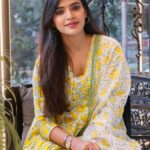 Sanchita Shetty Instagram - Simplicity is the Essence of University. Photography : @shamini_shankar_official @photonshutters Event : @the.law.cafe launch Cloths : @gonative.in Makeup : @isanchitaa #cafe #thelawcafe #joy #love #sanchita #sanchitashetty #spreadlovepositivity ❤️