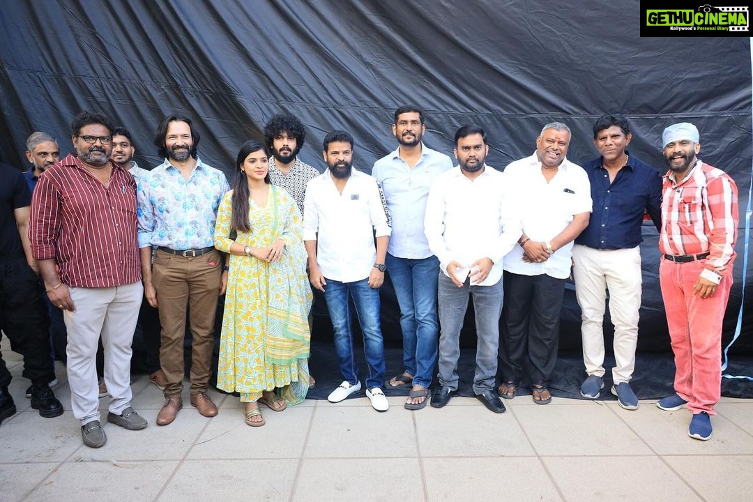 Sanchita Shetty Instagram - At The law Cafe Launch. @actorvijaysethupathi My best wishes to team the law Cafe & congrats Director Ameer Sir @ameersultanoffl PRO : @onlynikil #thelawcafe #launch #vijaysethupathi #sanchita #sanchitashetty #spreadlovepositivity ❤️
