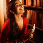 Sanchita Shetty Instagram – Books Lover ❤️

What’s your favourite book? 

Moment captured by : 
@aaronprince_photography 
#book #bookstagram #booklover #booklove 
#peace #joy #love #happy 
#hope #miracles #blessings 
#sanchita #sanchitashetty #spreadlovepositivity ❤️