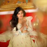 Sanchita Shetty Instagram – 🌷

Photography : @aaronprince_photography 
Makeup & hair style : @rifas_makeup 
Costume : @naziasyedofficial 

#saree #sareelove #sareefashion #sareelover #festive #festivevibes #deepavali #diwali #diwalivibes✨ 
#sanchita #sanchitashetty #spreadlovepositivity ❤️