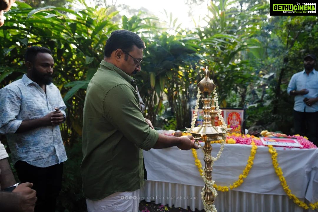 Sandra Thomas Instagram - The Pooja Ceremony of @sandrathomasproductions - π₯#ProductionNo.2 with an ensemble cast of @shanenigam786 @shinetomchacko_official @baburajactor @officialanagha , titled "Little Hearts" was held today! The joy & excitement are overwhelming as we witness our team's hard work & dedication come to fruition. ππ¬ Story & Direction - Anto Jose Pereira & @aby_treesa_paul Screenplay by Rajesh Pinnadan. Stay tuned for a cinematic experience coming your way very soon! ππΌπ #stp #sandrathomas #pooja #production2 #shanenigam #shinetomchacko #baburaj #anagha #kerala #malayalamfilm #cinema #sandrathomasproductions Kochi, India