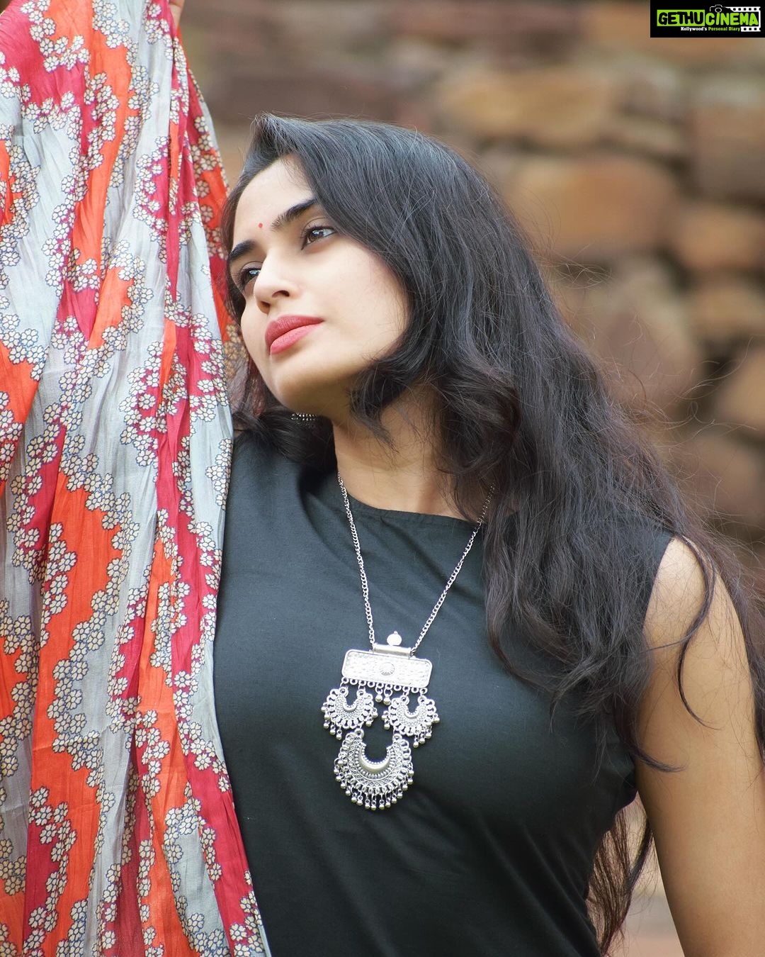 Sangeetha Bhat Instagram - In the depths of my mind, I find a quiet solace where my thoughts can roam freely.”….. #sangeethabhat #sangeethabhatsudarshan #aihole #kapatanatakapaatradhaari #neeneneneenene Aihole