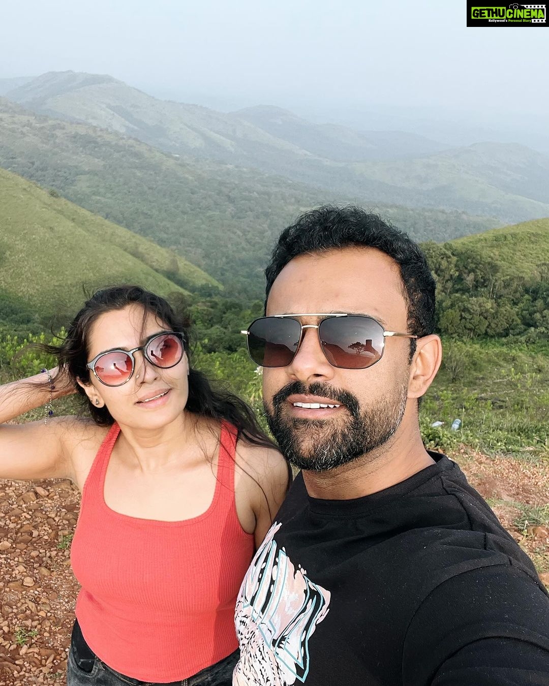 Sangeetha Bhat Instagram - ❤️❤️❤️ @sudarshan_rangaprasad Devaramane