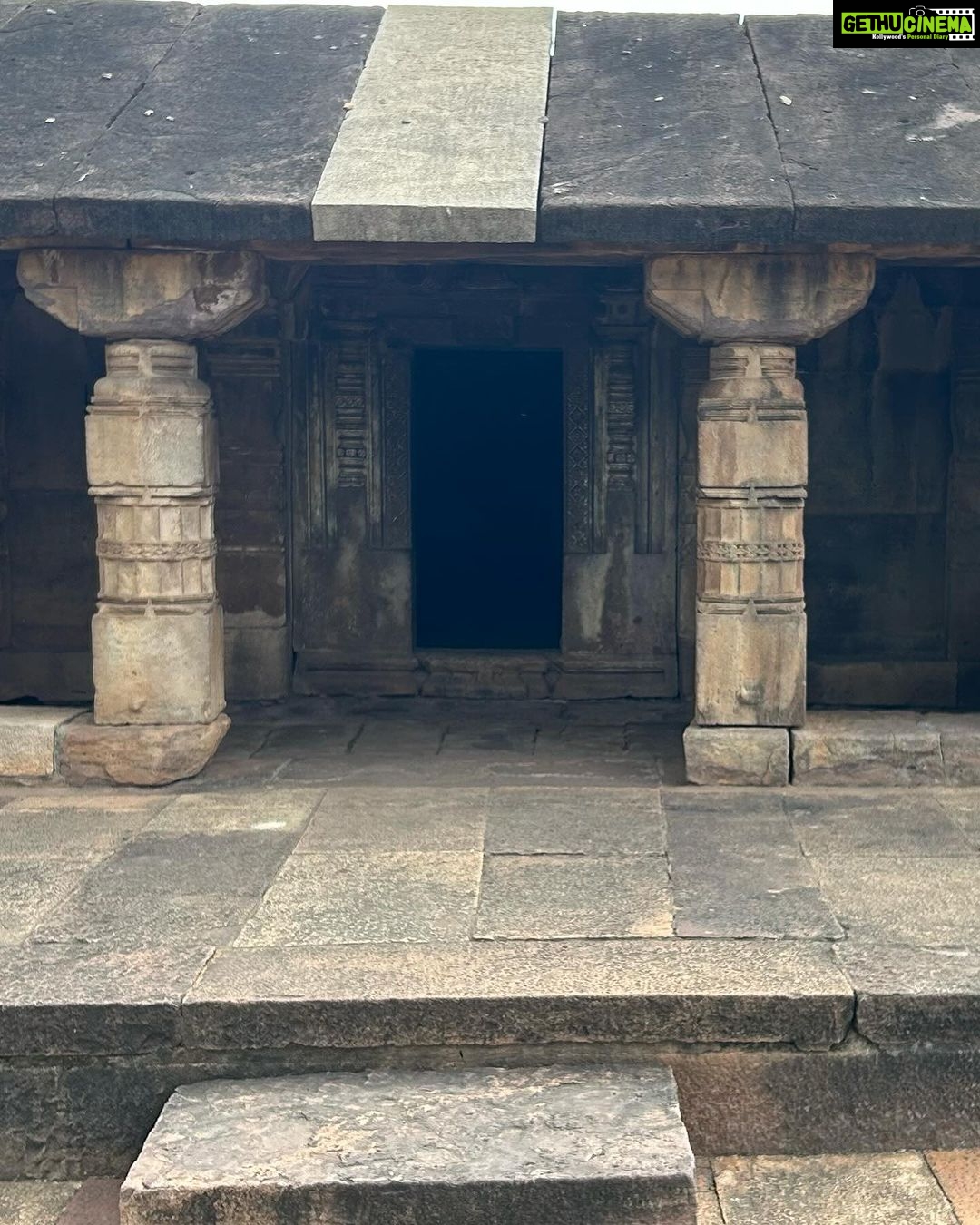 Sangeetha Bhat Instagram - Aihole…..💕💕♥️ #aihole