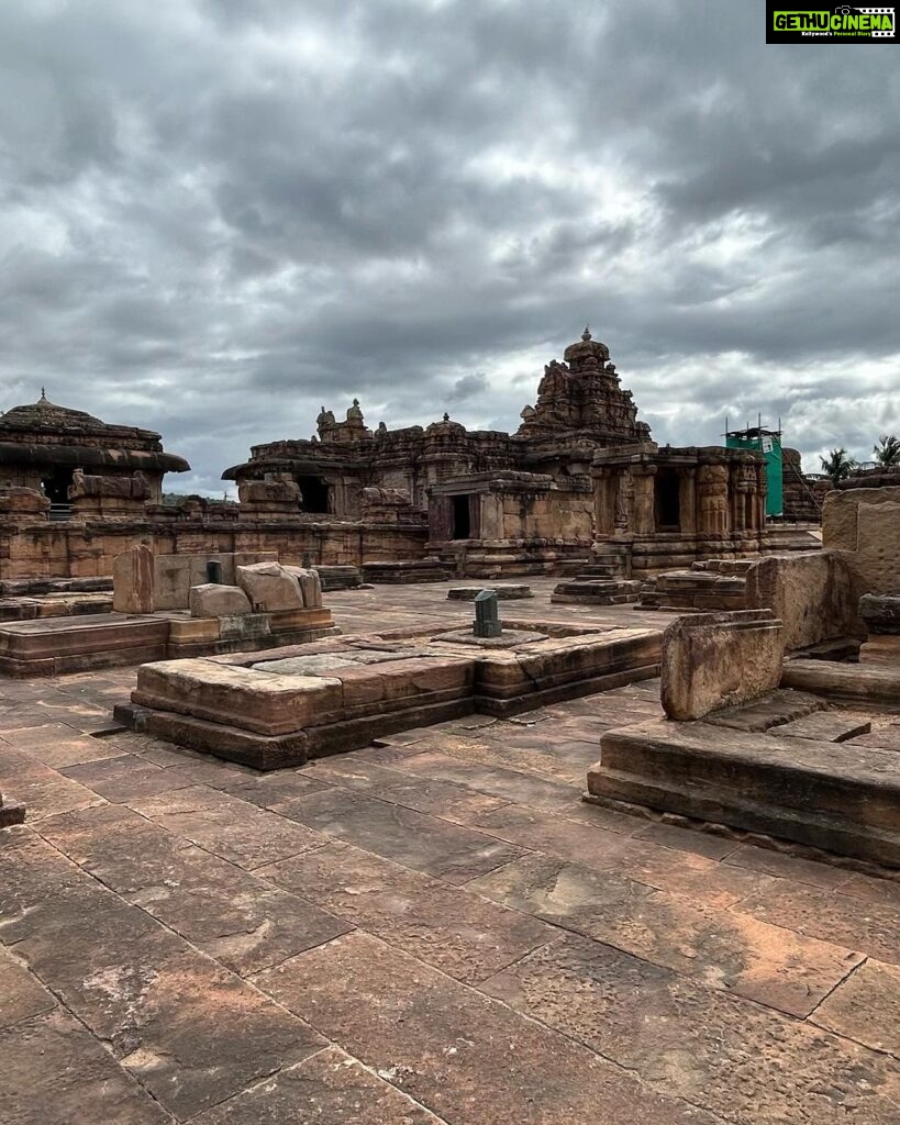 Sangeetha Bhat Instagram - Few clicks of this beauty…… Pattadakal💕 #paatadakallu Pattadakal Heritage Site(Temples)