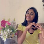 Sangeetha Sringeri Instagram - A BIG THANK YOU ❤️ ನಮ್ಮ ಸಂಗೀತಾಗೆ ನಿಮ್ಮ vote ಮುಖಾಂತರ ಇಷ್ಟೊಂದು ಪ್ರೀತಿ ತೋರಿದ್ದಕ್ಕೆ ಧನ್ಯವಾದಗಳು 🙏 ನಿಮ್ಮ ಈ ಪ್ರೀತಿ, ಆಶೀರ್ವಾದ ಹೀಗೆ ಮುಂದುವರೆಯಲಿ 😊 Sangeetha is here to stay, thanks to your votes and love! Let's keep the support coming 🙏 Don't miss the super fun weekends with our @kichchasudeepa Sir streaming on @colorskannadaofficial and @officialjiocinema PS : This is a pre recorded video #BBK10 #SangeethaSringeri #HappyBigboss #VoteForSangeetha #ColorsKannada #JioCinemas #Trending #BigBossKannada