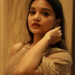 Sanjana Tiwari Instagram - Iraivan pre-release event ✨ Shot by @snipershotphotography Wearing @sawangandhiofficial Jewels @mykreshya Styled by @_divyakarthika Makeup @noormakeup_mehndi The Leela Palace Chennai