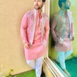 Sanjay Gagnani Instagram - Cultural Passport ❤️ Outfit @bharat_reshma #embracingthefestivevibes
