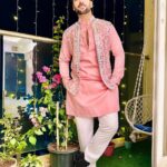 Sanjay Gagnani Instagram - Cultural Passport ❤️ Outfit @bharat_reshma #embracingthefestivevibes