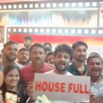 Sanskruti Balgude Instagram - सगळीकडे फक्त ‘चौक’ची चर्चा! . . . #chowk #2june #housefull #marathimovie #dayagaikwad #devendragaikwad #pravintarde #kirangaikwad #SnehalTarde #sanskrutibalgude #shubhankarekbote #upendralimaye #rameshpardeshi #akshaytanksale #rayaabhyankar #marathifilm #marathimovie #maharashtra #release #pityabhai #director #anuradhaproduction #daterelease #marathi #filmindustry