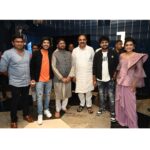 Sanskruti Balgude Instagram – #ChowkPremiereNight 🔥😎

.
.
.
#chowk #2june #housefull #marathimovie #dayagaikwad #devendragaikwad #pravintarde #kirangaikwad #SnehalTarde #sanskrutibalgude #shubhankarekbote #upendralimaye #rameshpardeshi #akshaytanksale #rayaabhyankar #marathifilm #marathimovie #maharashtra #release #pityabhai #director #anuradhaproduction #daterelease #marathi City Pride Kothrud