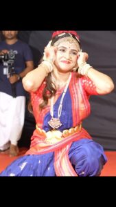 Sanskruti Balgude Instagram - Part 3 

The whole dance has my heart but THIS, is one of my favourite favourite bits… ! 🥹
No words can describe how is it to perform for HIM.. 🩵
हरे कृष्णा ! 🙏🏼

For all who want to watch the entire performance , 
https://youtu.be/XZYGhuTv_X0?si=7zoiQTbA7DEBayLD

#krishna #krishnaneebeganebaaro #sanskrutibalgude #iskcon #bharatanatyam #youtube #youtubevideos #youtubeindia