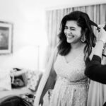 Sanskruti Balgude Instagram - ….only laughters, coffee, camera and a little mess in my “behind the scenes”…. ☺️☕️📸👗 “चौक” Trailer launch it be! 😎🤩 @ganesh_theshutterkey @harshadamore__ @kalamandir_thane @truptihairstylist @ishreyaskeskar
