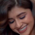 Sanskruti Balgude Instagram - Nothing in the world makes me more elated than a day of work… 🩵 Recently shot for an advertisement for @pngjewellers ! What a short, fun day..🌼 Check the advertisement here, https://youtu.be/0YWio3si1p0