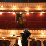 Sanskruti Balgude Instagram - Filmed here a couple of days ago and it was magical…😍 Now manifesting that I perform, next! 🙌🏼🙇🏻‍♀️ Pc : @wankhede_shreya #royaloperahouse #actress #film #sanskrutibalgude The Royal Opera House