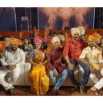 Sanskruti Balgude Instagram - तुम्ही आम्हाला रोज विचारता आपला “चौक” ott, सॅटेलाईट वर कधी येणार??? आम्ही लवकरच ह्या सगळ्याचे उत्तर देऊ ...... तोवर तुमचे “चौक”वरचे प्रेम असेच राहू द्या 🙏