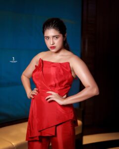 Sanskruti Balgude Instagram - @sanskruti_balgude_official X @kunal_mohite_photography & @style_by_pradnyaaaaa 
.
.
Woman's Global Icon Awards 2023
.
@surya_productions17 
@makeupbyberdesaurabh
@omishowmi
.
Clicked by:- @kunal_mohite_photography 
.
#kunalmohitephotography 
#celebrity #fashion #love #actor #actress #model #instagram #marathiactress #style #instagood #beautiful #beauty #photography #celebrities #music #follow #trending #famous #artist #celebritystyle #like #explorepage  #art #explore #entertainment #viral #cute 
#marathivibes #ootd