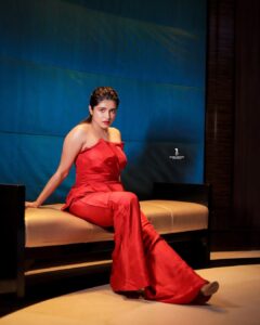 Sanskruti Balgude Instagram - @sanskruti_balgude_official X @kunal_mohite_photography & @style_by_pradnyaaaaa 
.
.
Woman's Global Icon Awards 2023
.
@surya_productions17 
@makeupbyberdesaurabh
@omishowmi
.
Clicked by:- @kunal_mohite_photography 
.
#kunalmohitephotography 
#celebrity #fashion #love #actor #actress #model #instagram #marathiactress #style #instagood #beautiful #beauty #photography #celebrities #music #follow #trending #famous #artist #celebritystyle #like #explorepage  #art #explore #entertainment #viral #cute 
#marathivibes #ootd