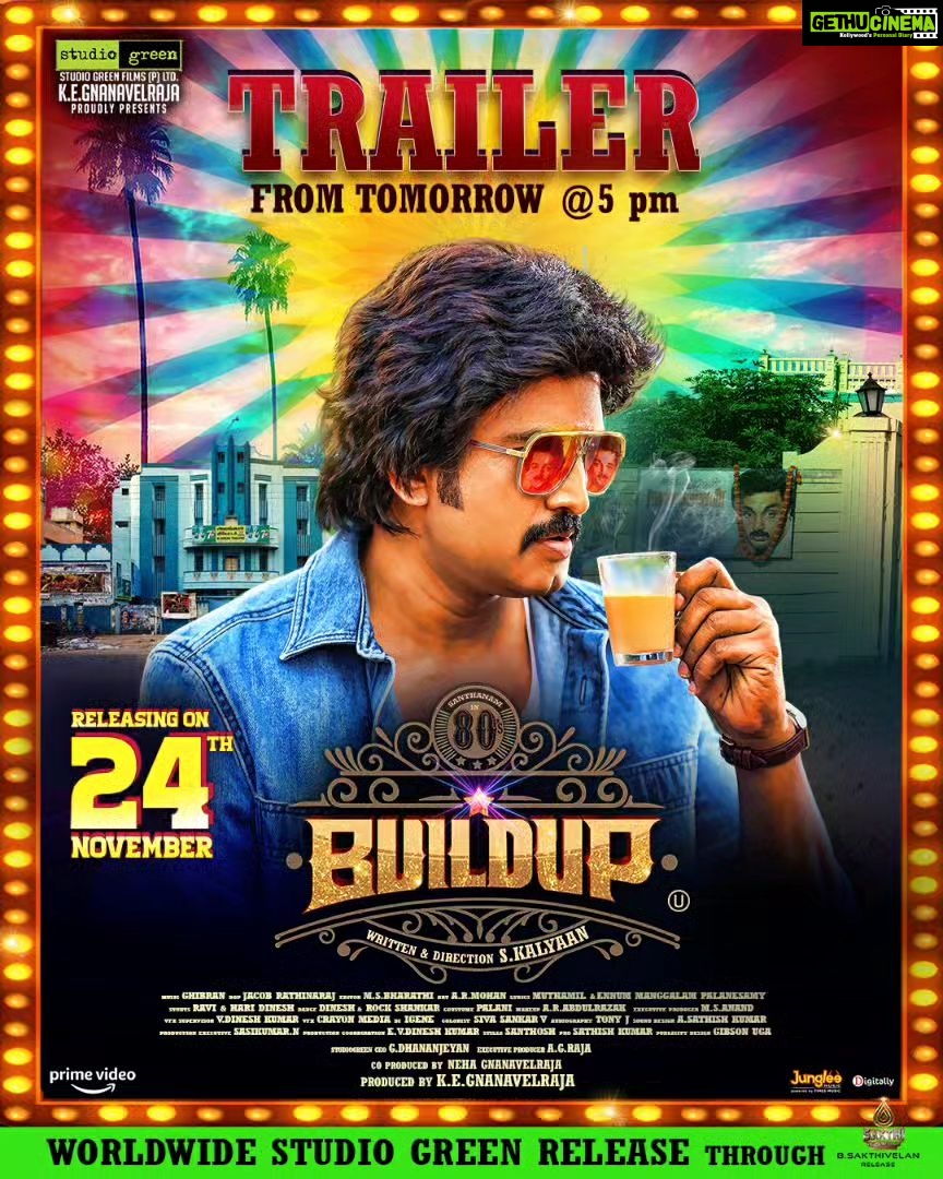 Santhanam Instagram - Experience an ample portion of choatic fun! #80sBuildupTrailer from Tomorrow at 5PM💥 #80sBuildup @studiogreen_official @kegnanavelraja @nehagnanavelraja @santa_santhanam @kalyankumar_director @iamradhikapreethi @the_ksravikumar @munish_kanth_official @redin_kingsley @mansoor_alikhan_offl @thangadurai_actor @actorcoolsureshcool @ghibranofficial @jacob_cinematographer @ms_editor27 @crayonmedia_vfxstudio @jungleemusicsouth @sakthifilmfactory @sakthivelan_b @sathish_pro @digitallynow #80sBuildupFromNov24