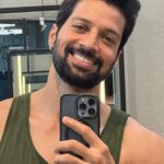 Santhosh Prathap Instagram - Be where you are. Do what you do. Be your guide.. We all are in the right path ❤️ 🏋🏻‍♂️ @creed_chennai #love #life #oneness #peace #gratitude #grateful