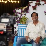 Sapna Vyas Instagram – Baato baato mein with -Sapna Vyas, a talk show to share your heart. Coming soon
Pics by @vaibhav_gadahire_photography
#talkshow
#actor
#actorslife
#navratri
#netflixworldwide
#amazonprime
#mxplayer
#mujibthemakingofanation
#khakeethebiharchapter
#thekeralastory