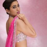 Sara Ali Khan Instagram - भारतीय Barbie 💖🪩🎆💅🏼🎟️💋 👗💣: @manishmalhotra05 @manishmalhotraworld 💄: @vardannayak 💇‍♀️: @hairbytabassum 📸: @shubhammandhyanphotography