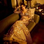 Sara Ali Khan Instagram - 🪄💫🤩 Glitter and Glamour at the Grand Launch of @jioworldplaza 🤩🤩🤩 The first time I ever walked the ramp was for @abujanisandeepkhosla at Antilia in 2012. 11 years later on Nita Ma’ams birthday as I walked through this glorious plaza, I couldn’t help breaking into smiles and waves when I saw the familiar faces of my teachers, principals and chairperson! From DAIS to #jioworldplaza @droptop.royale @rivieralynn @aasifahmedofficial