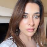 Sara Gurpal Instagram - Bacha k Gyan sh?? ….#SaraBaba