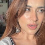 Sara Gurpal Instagram - Kehda gana eh ??