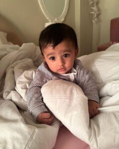 Sarah Khan Instagram - My baby turns 2 today ALHAMDULLIAH ♥️

Truly the greatest blessing💕
